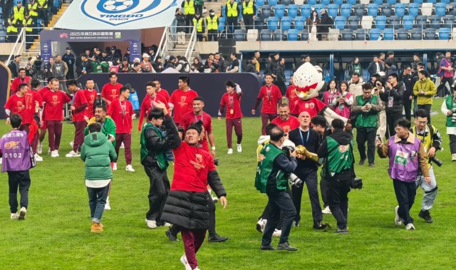 pg模拟器-李昂：我在海港的五年是成功的，最难忘23赛季战平泰山后夺冠