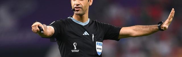 pg免费模拟器官网-国足又遇“灾星”裁判 卡塔尔贾西姆执法日中之战